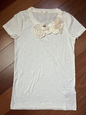 NWOT J.Crew Embellished Flower 🌹 Tee